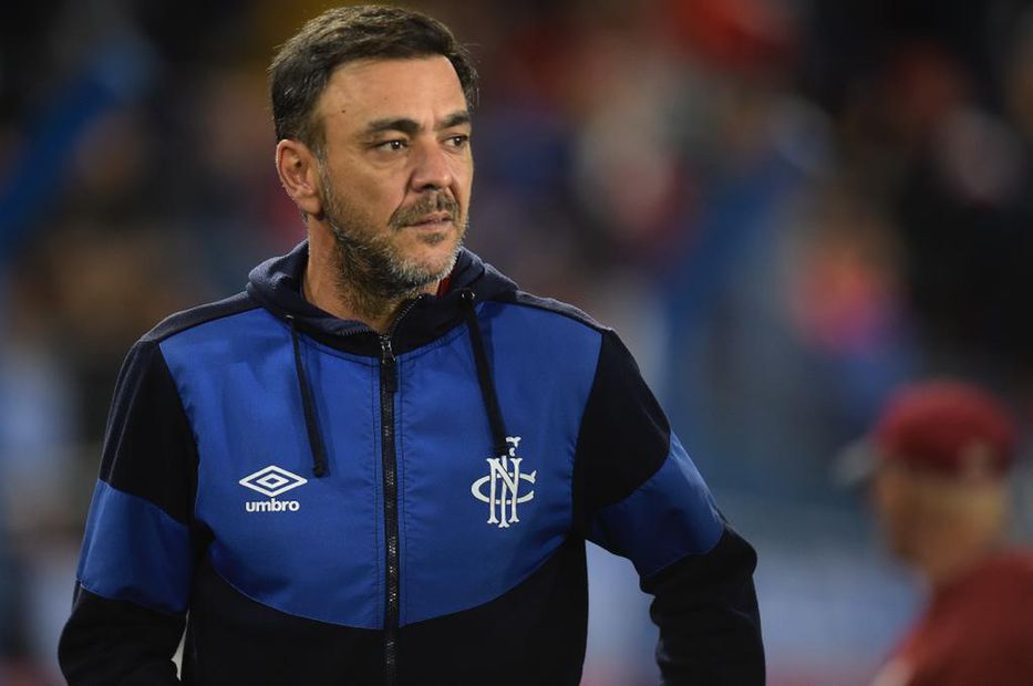 Imagen principal de «Me voy con alegría porque los muchachos dejaron todo en la cancha»