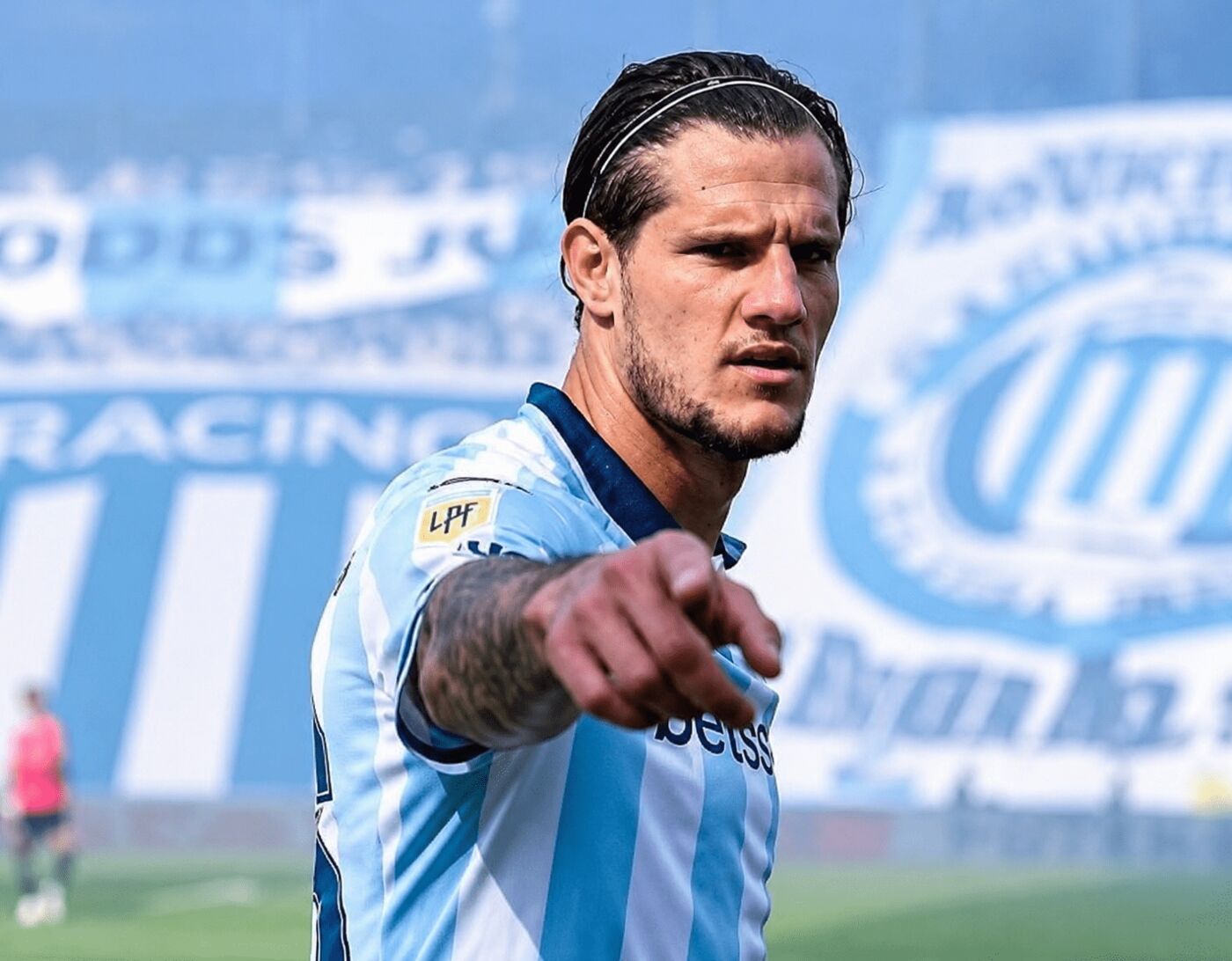 Imagen principal de Zuculini se acerca a Nacional